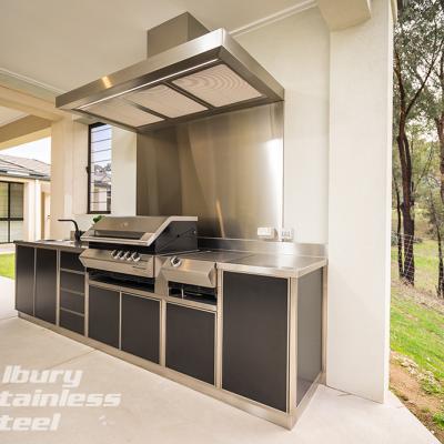 Outdoor Kitchen BBQ