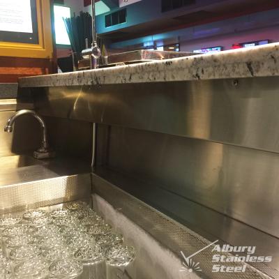 Commercial Kitchen Benching, Splash Backs & Cabinetry